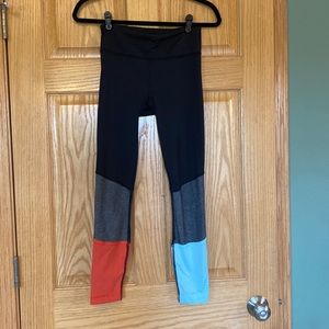 Lululemon leggings size 4